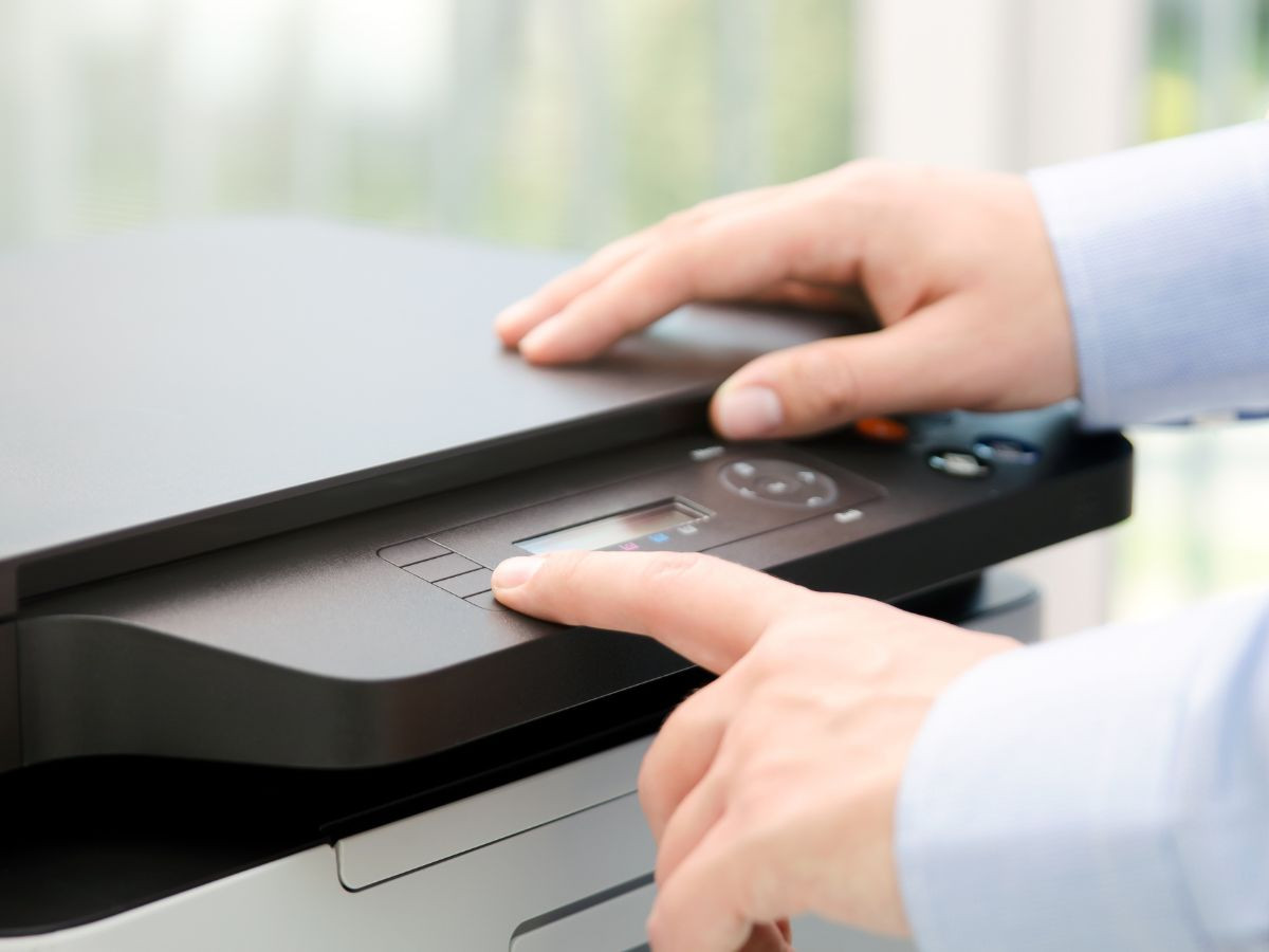 Máy in laser trắng đen in 2 mặt và scan tài liệu cùng lúc 2