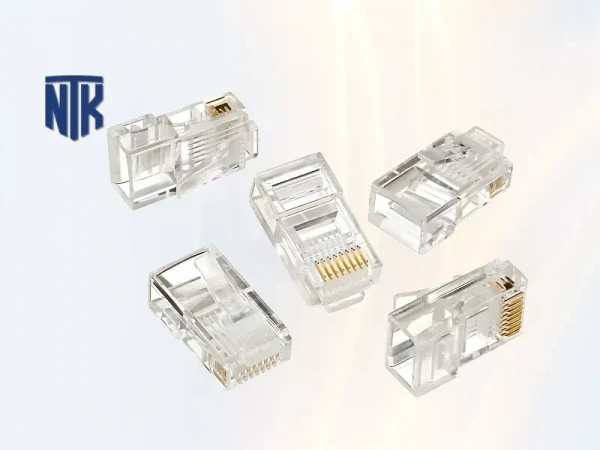 Đầu mạng Cat 6 AMP Commscope UTP-2111989-3 | RJ45 | Hộp 100 đầu