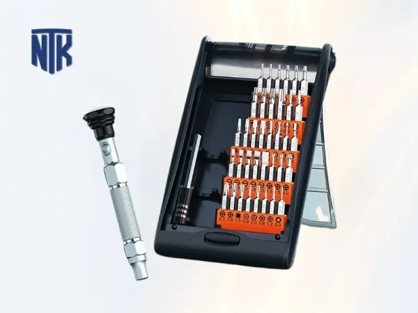 Bộ tuốt nơ vít chất liệu hợp kim Ugreen (80459) | gồm 38 cái/bộ 